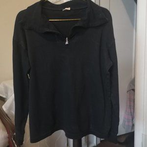 3/$20 Medicos black long sleeve sweater